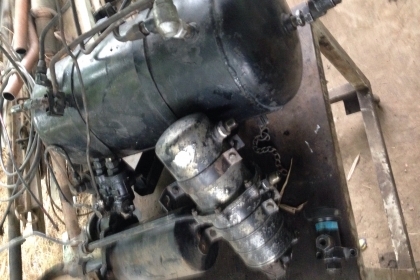 ขายอะไหล่รถมีแผ่นคราส จานกด ปั๊มลม ปั๊มไฮโดรลิก ไดร์ชาจร์ เพลากำลัง ขายชุดหม้อลมเบกฮีโน่227พร้อมจาน  ขายชุดห้อลมเบกฮีโน่227พร้อมจาน ขายเหมาแบบถูกๆ