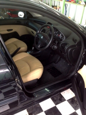 ขาย/เทิร์น เปอร์โย 206 ปี05 เกียร์ออโต้ ขาย/เทิร์น เปอร์โย 206 ปี05 เกียร์ออโต้