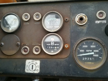 รถยก โฟล์คลิฟต์ SUMITOMO เครื่อง MITSU ขนาด 5 ตัน เสาสูง 4 เมตร งาสไลด์ ยาว 2 เมตร เก่านอก รถยก โฟล์คลิฟต์ SUMITOMO เครื่อง MITSU ขนาด 5 ตัน เสาสูง 4 เมตร งาสไลด์ ยาว 2 เมตร เก่านอก