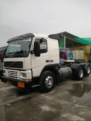 รถ VOLVO 10 ล้อ หัวลาก 320 แรงม้า. ปี 54    สนใจติดต่อ  081 - 6079515