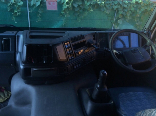 รถ VOLVO 10 ล้อ หัวลาก 320 แรงม้า. ปี 54    สนใจติดต่อ  081 - 6079515