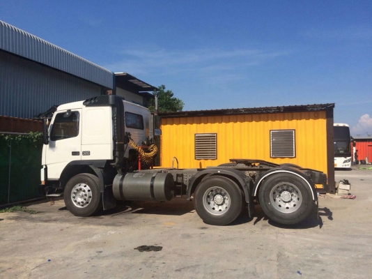 รถ VOLVO 10 ล้อ หัวลาก 320 แรงม้า. ปี 54    สนใจติดต่อ  081 - 6079515