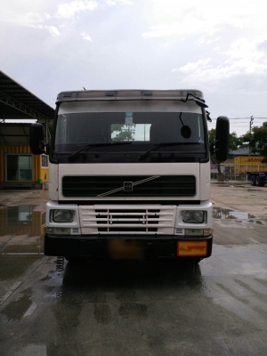 รถ VOLVO 10 ล้อ หัวลาก 320 แรงม้า. ปี 54    สนใจติดต่อ  081 - 6079515
