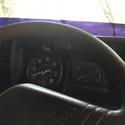 รถอีซูซุ 6 ล้อ ตู้เย็น  NPR  115 แรงม้า. ปี 48    สนใจติดต่อ  081 - 6079515