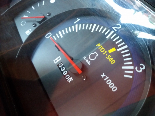 ปัญญาแทรคเตอร์..จัดมาให้ครับ ด่วน!!!คูโบต้า L3608SPพร้อมใบมีดคานล่างFD 163 เล่มทะเบียนพร้อม  ทำงาน390ชม.