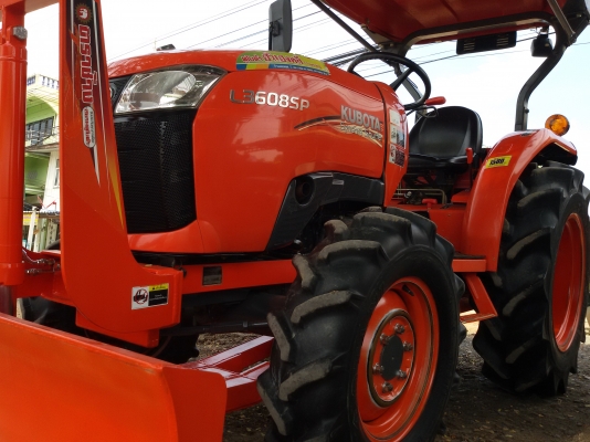 ปัญญาแทรคเตอร์..จัดมาให้ครับ ด่วน!!!คูโบต้า L3608SPพร้อมใบมีดคานล่างFD 163 เล่มทะเบียนพร้อม  ทำงาน390ชม.