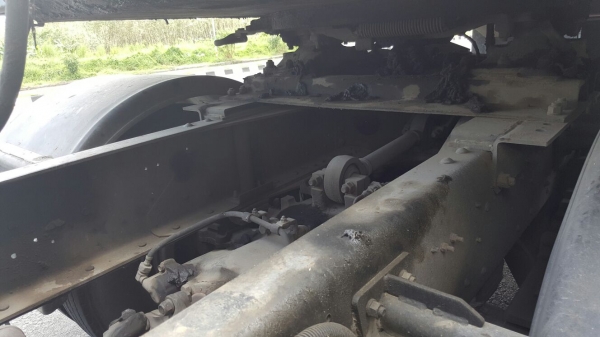 รถฮีโน่ 10 ล้อ หัวลาก 320 แรงม้า. ปี 50.   ( ขาย แม่ , ลูก. )    สนใจติดต่อ  081 - 6079515