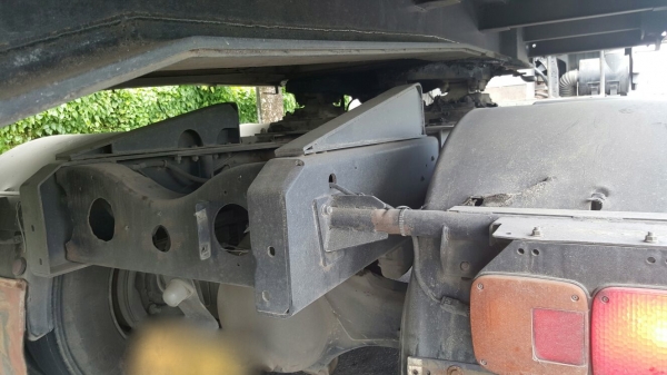 รถฮีโน่ 10 ล้อ หัวลาก 320 แรงม้า. ปี 50.   ( ขาย แม่ , ลูก. )    สนใจติดต่อ  081 - 6079515