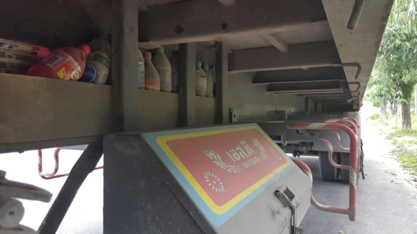 รถฮีโน่ 10 ล้อ หัวลาก 320 แรงม้า. ปี 50.   ( ขาย แม่ , ลูก. )    สนใจติดต่อ  081 - 6079515