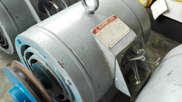 Sale>>มอเตอร์ Mitsubishi 5 HP. 380V. 1450 RPM. รุ่น SB-J Japan.มี 3 ลูก
