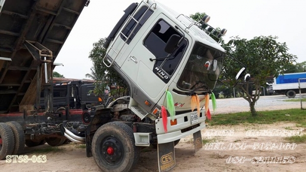 ขายด่วน รถบรรทุก 10 ล้อ HINO FM3M  240 แรง /2 เพลา ดั้ม สภาพสวย พร้อมใช้งาน