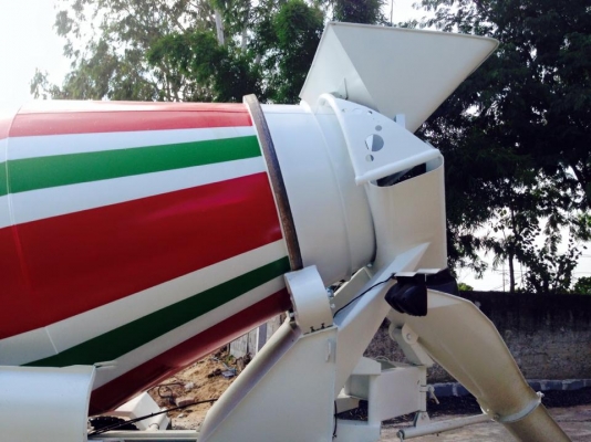 รับต่อโม่ปูน 4 คิว