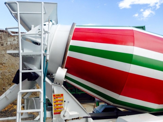 รับต่อโม่ปูน 4 คิว