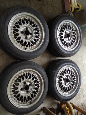 ขายล้อแม็ค พร้อมยาง ขอบ 15 สี่รู 100 ขายล้อแม็ค พร้อมยาง ขอบ 15 สี่รู 100
