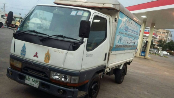 รถสี่ล้อป้ายเล็ก มิตซูแคนเตอร์ เครื่องเทอร์โบ แอร์พวงมาลัยเพลาเวอร์ เครื่องดี คันชีสวย เอกสารครบ ภาษีเต็ม