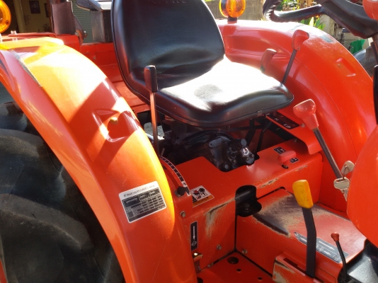 ปัญญาแทรคเตอร์..จัดมาให้ครับ ด่วน!!!คูโบต้า L3608 ตัวเปล่า รถไร่สีเดิมๆครับ จัดส่ง อ.ปางศิลาทอง จ.กำแพงเพชร