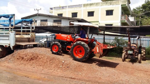 ปัญญาแทรคเตอร์..จัดมาให้ครับ ด่วน!!!คูโบต้า L3408  พร้อมโรตาลี่ เล่มทะเบียนพร้อมครับ จัดส่ง จ.สุโขทัย