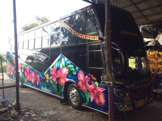 ขายรถพัดลมเชิดชัย ต่อมาได้2ปี นิสสันทั้งชุด เครื่องกลาง เครื่องเสียงเต็ม