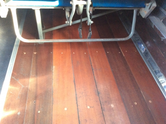 ขายรถพัดลมเชิดชัย ต่อมาได้2ปี นิสสันทั้งชุด เครื่องกลาง เครื่องเสียงเต็ม ขายรถพัดลมเชิดชัย ต่อมาได้2ปี นิสสันทั้งชุด เครื่องกลาง เครื่องเสียงเต็ม