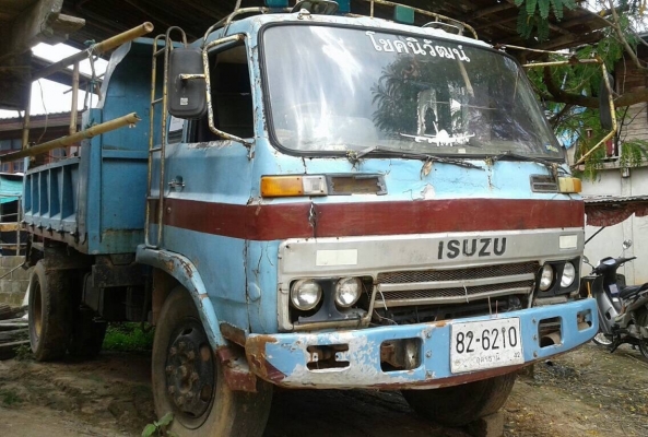 ขาย 6 ล้อดั้ม ISUZU JCM เครื่อง 6BB1 145 แรงม้า คัสซีดี เกียร์ร็อคกี้ เฟืองท้ายจัมโบ้ พวงมาลัยพาวเวอร์ ทะเบียนครบพร้อมโอน