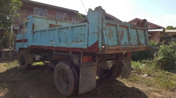 ขาย 6 ล้อดั้ม ISUZU JCM เครื่อง 6BB1 145 แรงม้า คัสซีดี เกียร์ร็อคกี้ เฟืองท้ายจัมโบ้ พวงมาลัยพาวเวอร์ ทะเบียนครบพร้อมโอน