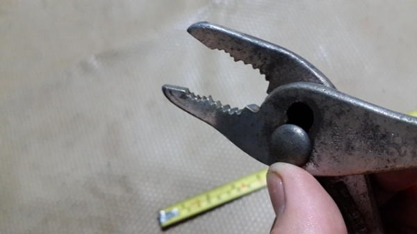 คีมปากฉียง USA.