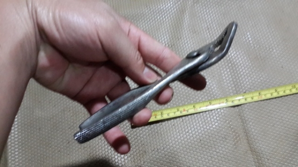 คีมปากฉียง USA.