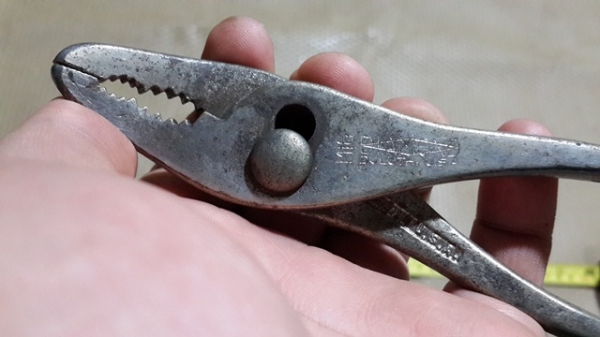 คีมปากฉียง USA.