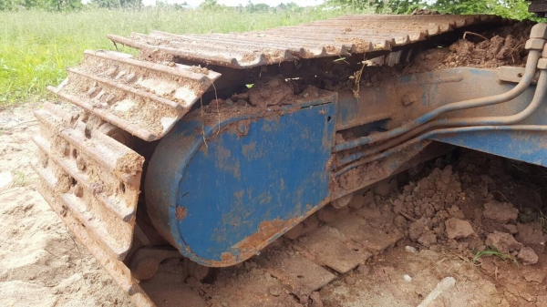 ขายรถแบคโฮ KOMATSU PC65-3 เอกสารสัญญาซื้อขาย เครื่อง 4BC2 100 แรงม้า ปั้มดี ช่วงล่างดี รถใช้งานอยู่ครับ ขายรถแบคโฮ KOMATSU PC65-3 เอกสารสัญญาซื้อขาย เครื่อง 4BC2 100 แรงม้า ปั้มดี ช่วงล่างดี รถใช้งานอยู่ครับ