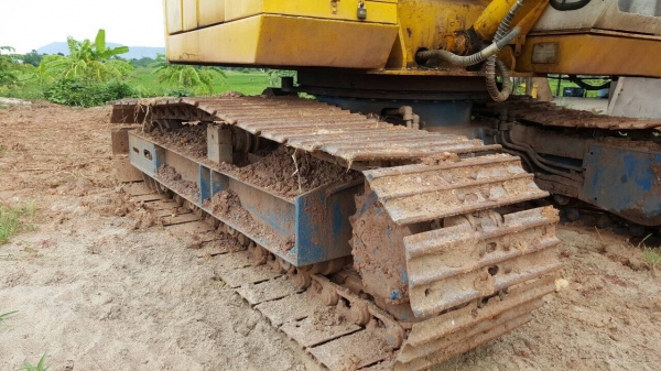 ขายรถแบคโฮ KOMATSU PC65-3 เอกสารสัญญาซื้อขาย เครื่อง 4BC2 100 แรงม้า ปั้มดี ช่วงล่างดี รถใช้งานอยู่ครับ ขายรถแบคโฮ KOMATSU PC65-3 เอกสารสัญญาซื้อขาย เครื่อง 4BC2 100 แรงม้า ปั้มดี ช่วงล่างดี รถใช้งานอยู่ครับ