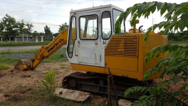 ขายรถแบคโฮ KOMATSU PC65-3 เอกสารสัญญาซื้อขาย เครื่อง 4BC2 100 แรงม้า ปั้มดี ช่วงล่างดี รถใช้งานอยู่ครับ ขายรถแบคโฮ KOMATSU PC65-3 เอกสารสัญญาซื้อขาย เครื่อง 4BC2 100 แรงม้า ปั้มดี ช่วงล่างดี รถใช้งานอยู่ครับ