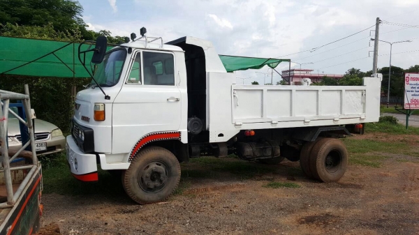 ขายรถ 6 ล้อดั้ม HINO KM310 เครื่อง DQ100 คัสซีสวยตลอดเส้น เฟืองท้าย F ทะเบียนครบพร้อมโอน ราคาต่อรองได้