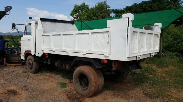 ขายรถ 6 ล้อดั้ม HINO KM310 เครื่อง DQ100 คัสซีสวยตลอดเส้น เฟืองท้าย F ทะเบียนครบพร้อมโอน ราคาต่อรองได้ ขายรถ 6 ล้อดั้ม HINO KM310 เครื่อง DQ100 คัสซีสวยตลอดเส้น เฟืองท้าย F ทะเบียนครบพร้อมโอน ราคาต่อรองได้