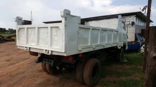 ขายรถ 6 ล้อดั้ม HINO KM310 เครื่อง DQ100 คัสซีสวยตลอดเส้น เฟืองท้าย F ทะเบียนครบพร้อมโอน ราคาต่อรองได้ ขายรถ 6 ล้อดั้ม HINO KM310 เครื่อง DQ100 คัสซีสวยตลอดเส้น เฟืองท้าย F ทะเบียนครบพร้อมโอน ราคาต่อรองได้