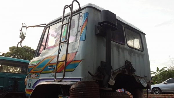 ขายหัวHINO F18 เฟอร์นิเจอร์ครบ หัวเดิม กันชนครบ ชุดคันชักเกียร์ กรองอากาศ วางได้เลย แท่นรับ