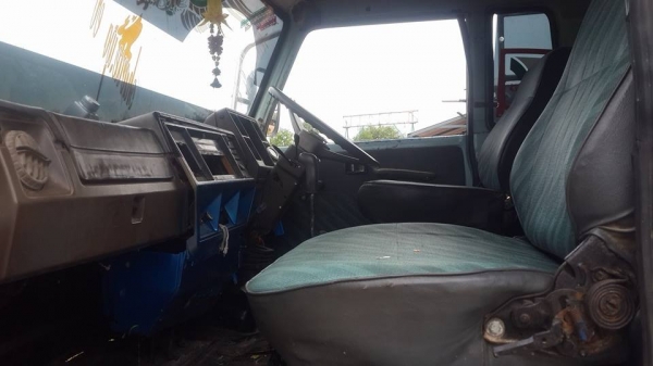 ขาย10ล้อ1เพลาisuzu jcm 165 6BD1 เบรคแห้ง ทิ๊ฟฟี่ เอกสารเล่มทะเบียนพร้อมโอน เหมาะต่อหางลากเทรลเลอร์ สภาพวิ่งใช้งานปกติ