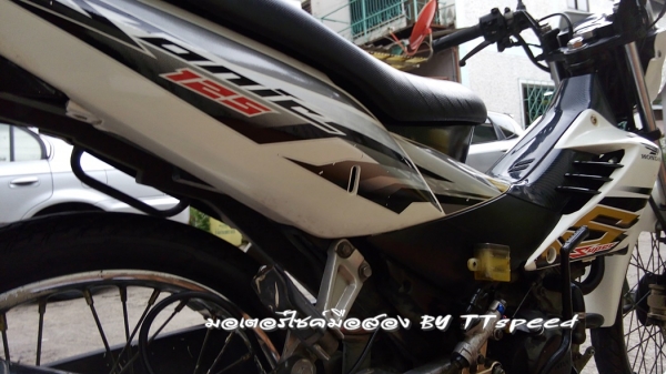 ขาย Sonic 125 ตัวใหม่จดปี 49 สภาพดีเล่มพร้อมโอน ขาย Sonic 125 ตัวใหม่จดปี 49 สภาพดีเล่มพร้อมโอน