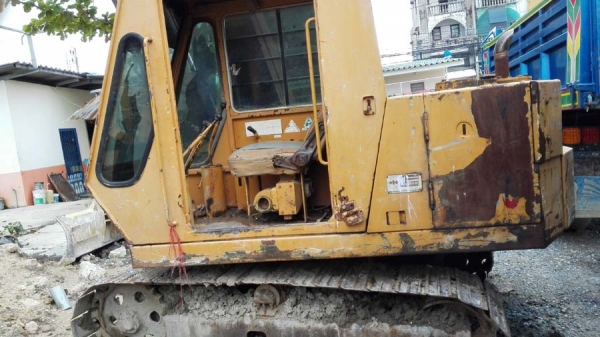 Komatsu PC60-1/ แม็กโครมือสอง/ เต็มพร้อมใช้