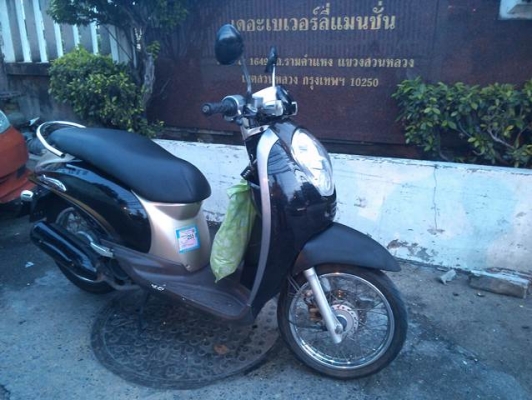 Honda scoopy 110i รถบ้าน เครื่องเดิม เงียบ เอกสารครบ 18,500