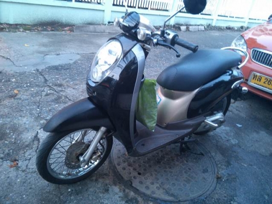 Honda scoopy 110i รถบ้าน เครื่องเดิม เงียบ เอกสารครบ 18,500