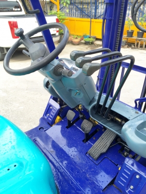 -:-*&bull;*ข า ย ร ถ ย ก นำ เ ข้ า*&bull;*-:-KOMATSU FD15-16 เครื่องดีเซล เกียร์ออโต้ แผงงาสไลด์ สนใจติดต่อ 083-062-0223(ปอนด์)