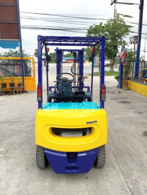 -:-*&bull;*ข า ย ร ถ ย ก นำ เ ข้ า*&bull;*-:-KOMATSU FD15-16 เครื่องดีเซล เกียร์ออโต้ แผงงาสไลด์ สนใจติดต่อ 083-062-0223(ปอนด์)