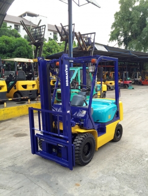 -:-*&bull;*ข า ย ร ถ ย ก นำ เ ข้ า*&bull;*-:-KOMATSU FD15-16 เครื่องดีเซล เกียร์ออโต้ แผงงาสไลด์ สนใจติดต่อ 083-062-0223(ปอนด์)