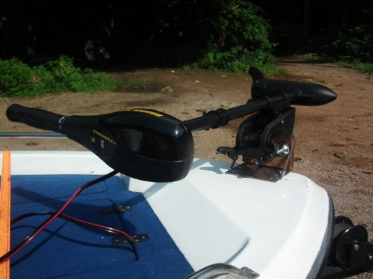 ลดราคาเรือแบส13ฟุต125,000.-