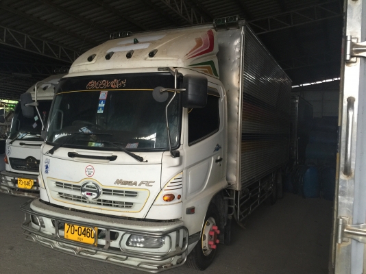 6ล้อตู้เปียก 150แนง HINO FC4JJPAปี2548 ตู้ยาว5.5ม. รถเดิมๆสวยทุกคัน ยางสวย