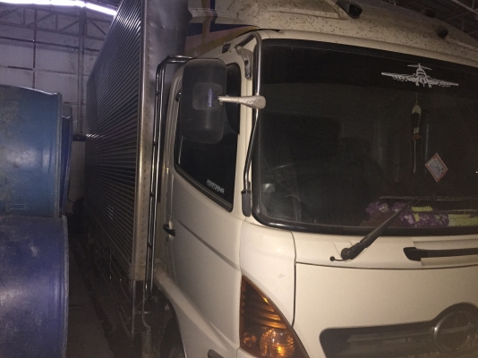 6ล้อตู้เปียก 150แนง HINO FC4JJPAปี2548 ตู้ยาว5.5ม. รถเดิมๆสวยทุกคัน ยางสวย