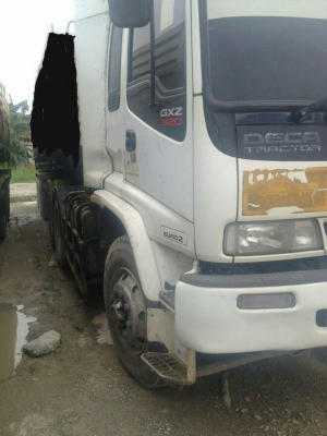 ขายรถบรรทุก 10 ล้อหัวลาก ISUZU DECA 320 แรงม้าปี 2549 ราคา 1300000