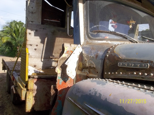 ขาย10ล้อเทเลอร์หางปลา ขึ้นแบคโค 120 อยู่ เอกสารพร้อมโอน