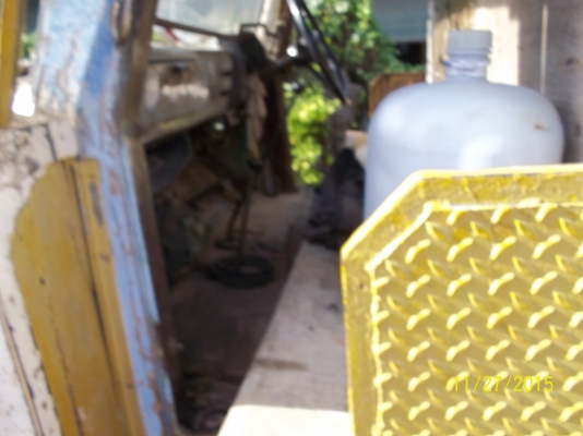 ขาย10ล้อเทเลอร์หางปลา ขึ้นแบคโค 120 อยู่ เอกสารพร้อมโอน