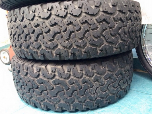 ขายยาง BF ALL-Terrain 265/75/16 ดอกยังหนา ไม่มีปะ สภาพสวย 4เส้น ขายยาง BF ALL-Terrain 265/75/16 ดอกยังหนา ไม่มีปะ สภาพสวย 4เส้น